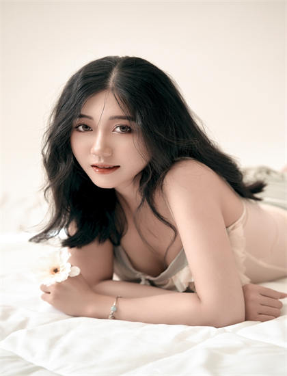 传记片经典《查出绝症后我创飞全世界》的人物塑造与情感表达 ——传记片爱好者的必读指南